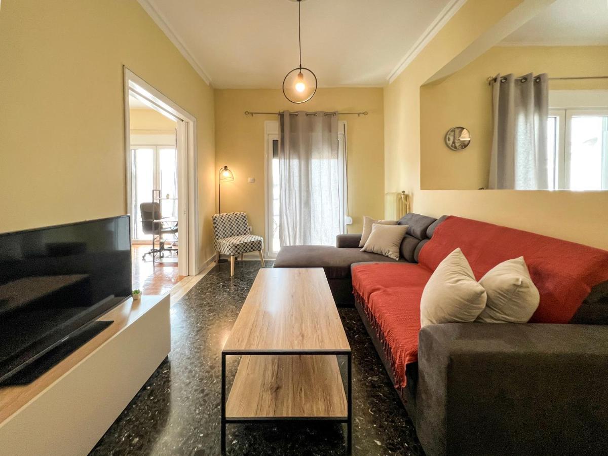 Chiou Spacious 90Sqm Apt In Atina Dış mekan fotoğraf