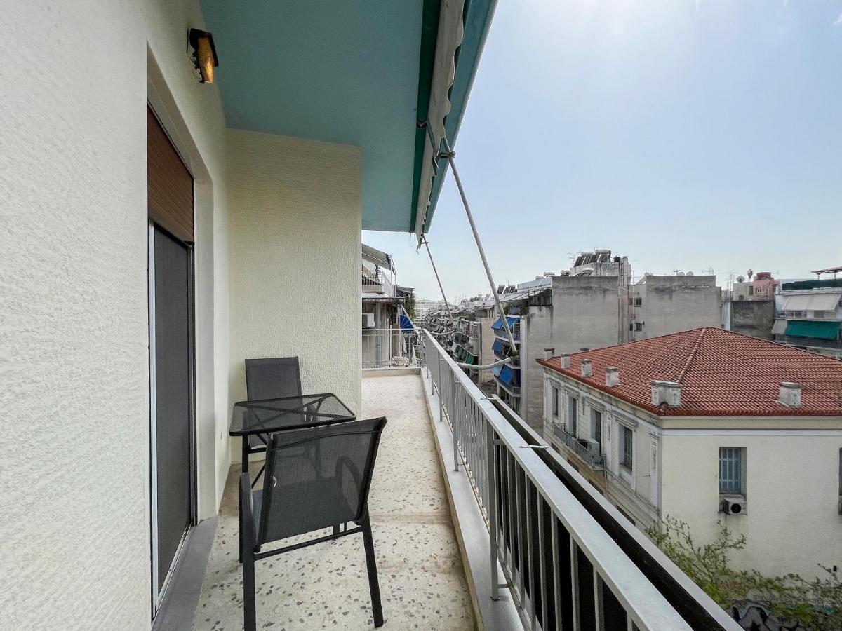 Chiou Spacious 90Sqm Apt In Atina Dış mekan fotoğraf