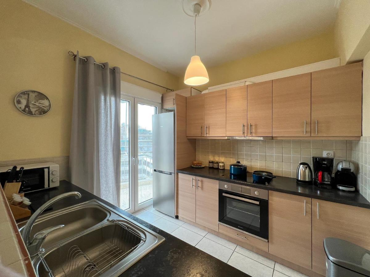 Chiou Spacious 90Sqm Apt In Atina Dış mekan fotoğraf