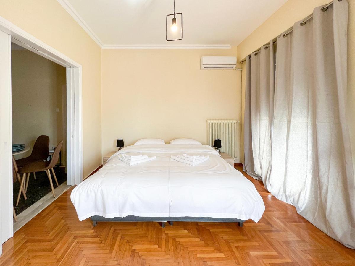 Chiou Spacious 90Sqm Apt In Atina Dış mekan fotoğraf